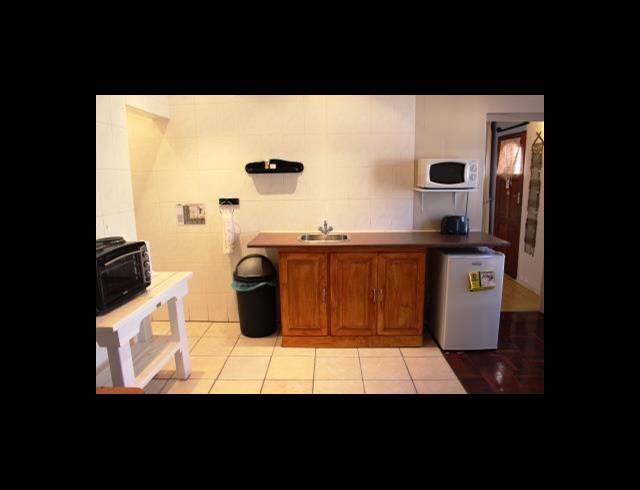 BUSINESS PROPERTY TO RENT IN EDENVALE